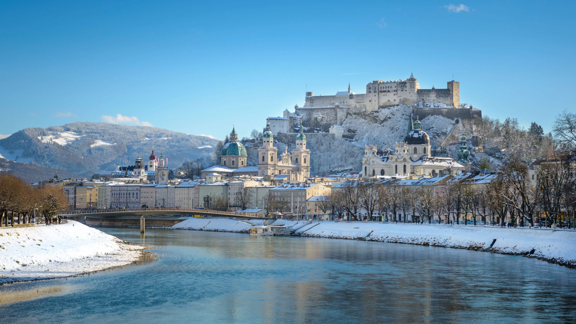 Blick auf die Festung Hohen Salzburg im Winter